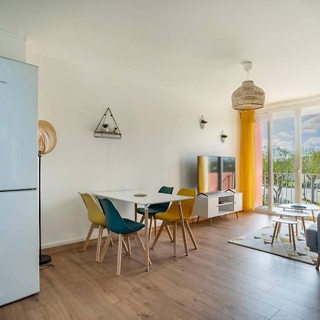 Appartement 3 Chambres - Climatisation - Parking ปอร์เตท์-ซูร์-กาโรนน์ ภายนอก รูปภาพ