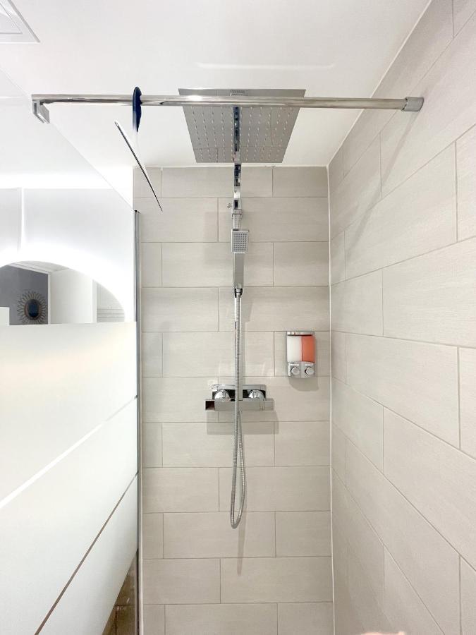 Appartement 3 Chambres - Climatisation - Parking ปอร์เตท์-ซูร์-กาโรนน์ ภายนอก รูปภาพ